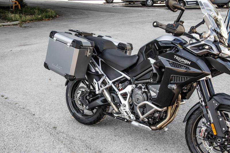 パニアシステム、未処理アルミニウム