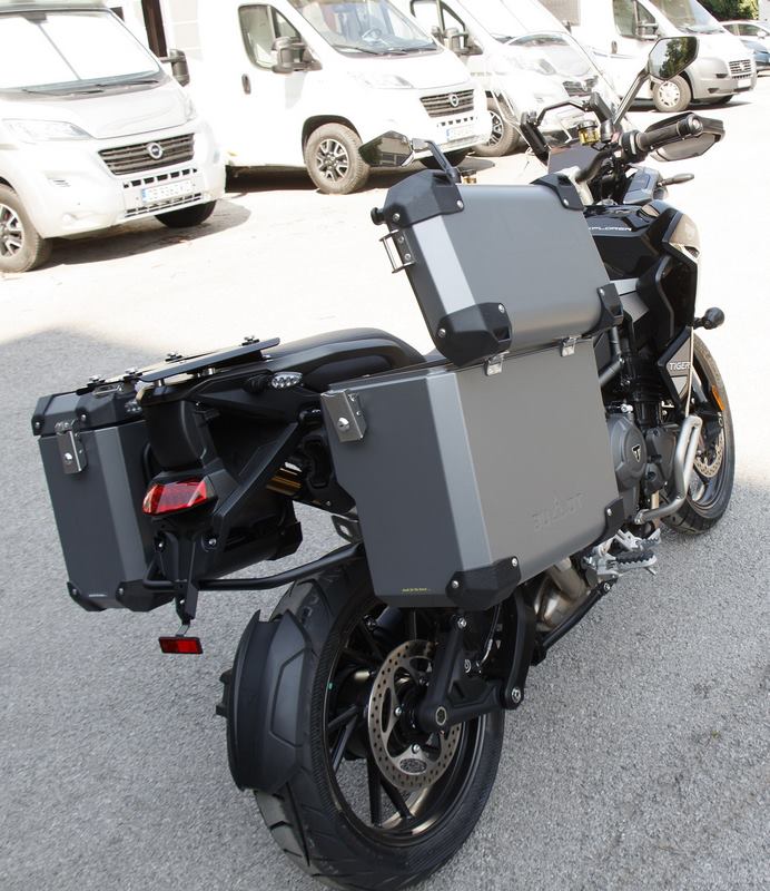 パニアシステム フローズングレー