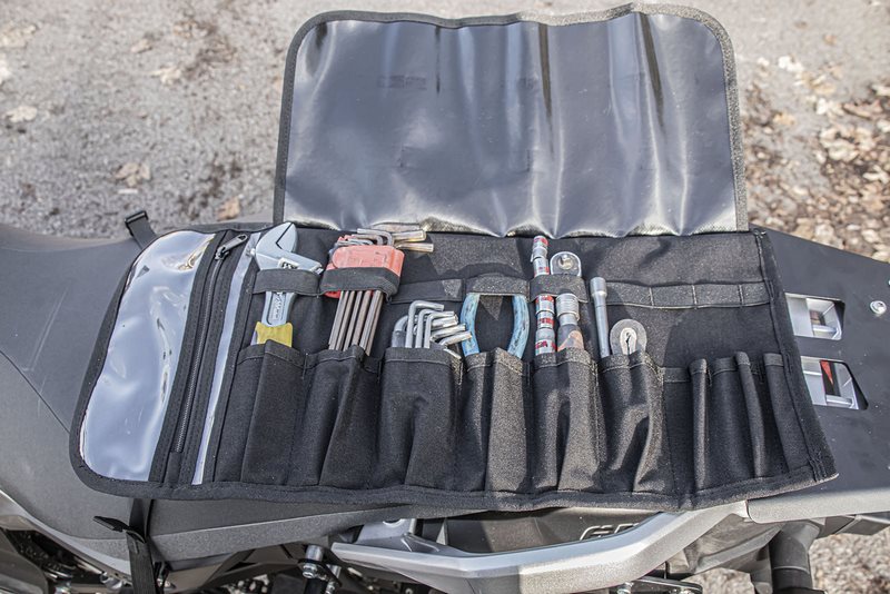 ツールロールバッグ