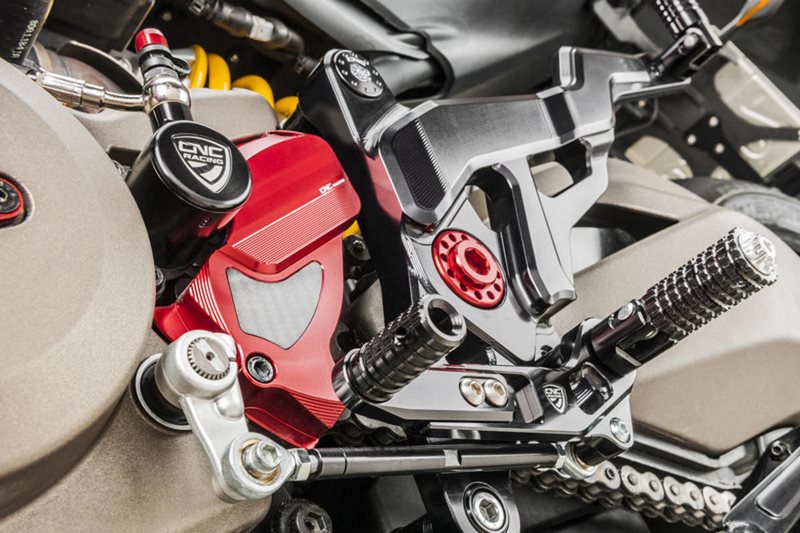 CNC Racing Clutch slave cylinder Ø 30 mm Ducati  Black | AF280B