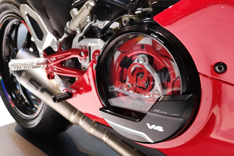 CNC Racing Clear oil bath clutch cover Ducati Panigale V4 - Pramac Racing Limited Edition  Black | CA210BPR