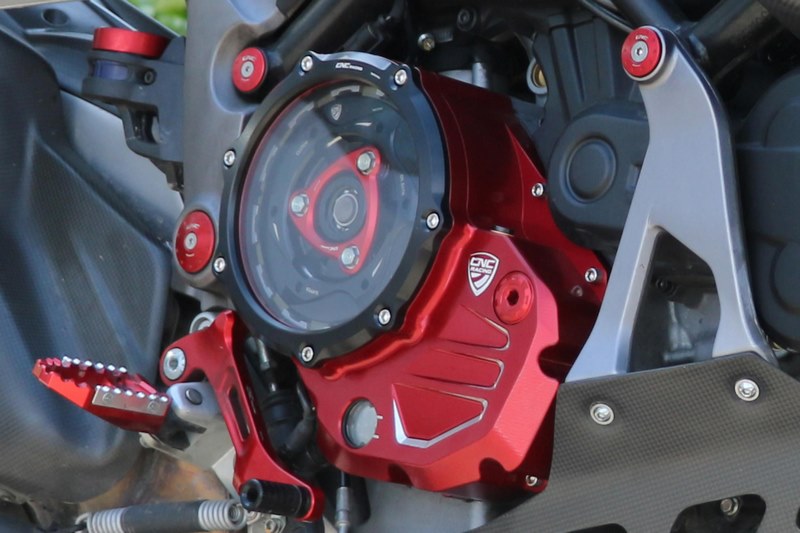 CNC Racing Clear cover oil bath clutch Ducati BICOLOR  Red/Black | CA502RB