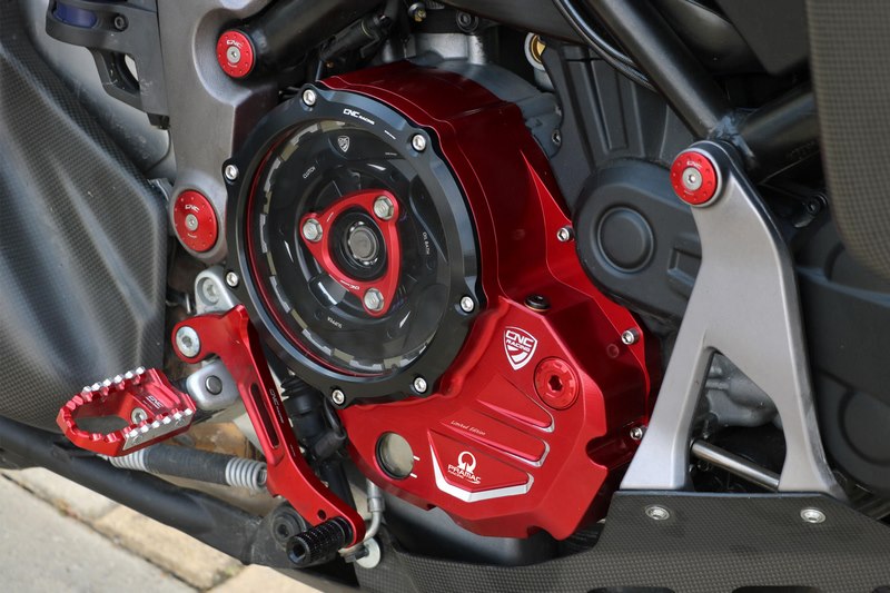 CNC Racing Clear cover oil bath clutch Ducati Pramac Racing Limited Edition  Red/Black | CA502RBPR