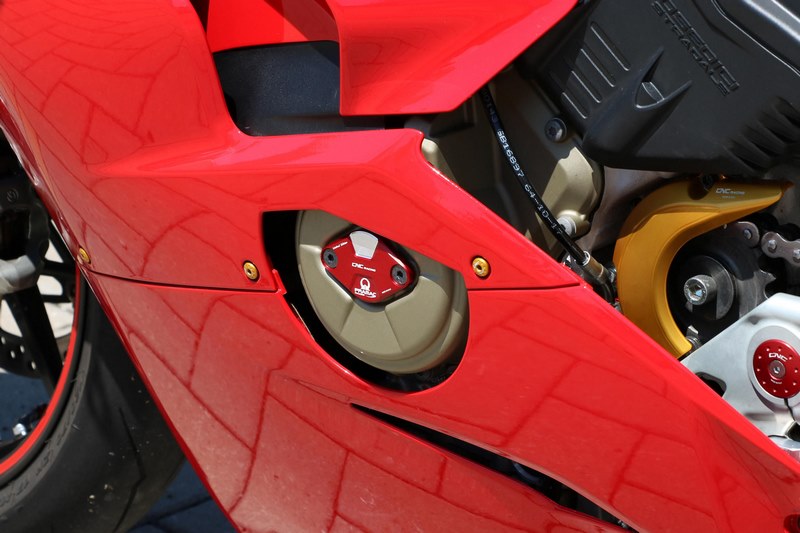CNC Racing Timing inspection cover Ducati Panigale/Streetfighter V4 - Pramac Racing limited Edition  Red | CF266RPR