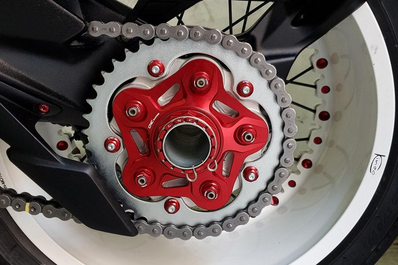 CNC Racing Rear sprocket flange 5 holes MV Agusta | FL508