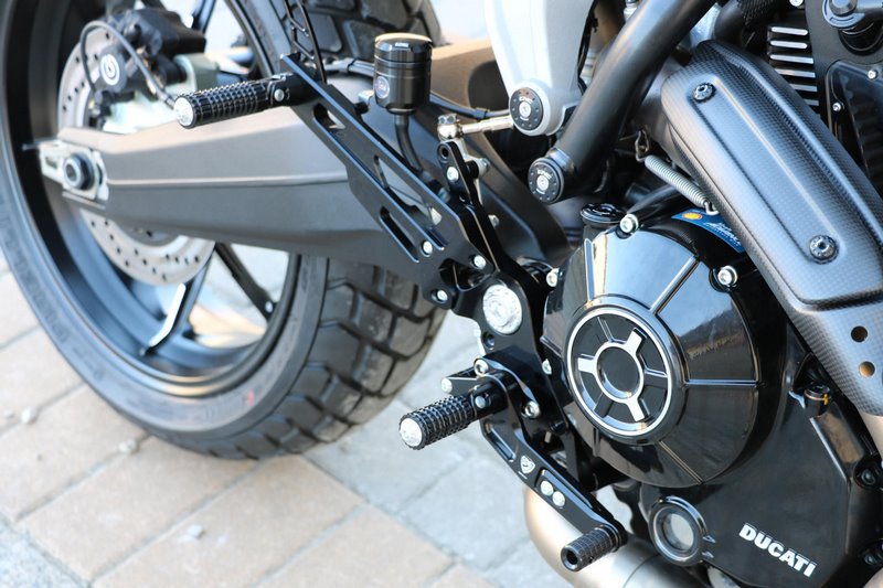 CNC Racing Adjustable rear sets Ducati  Black | PE445B