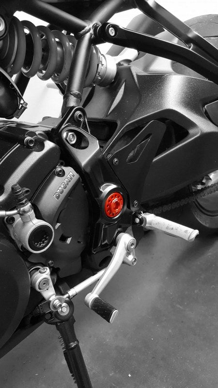 CNC Racing Central bolt kit for OEM rearsets Ducati | PEV02