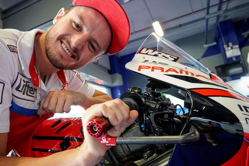 CNC Racing Brake-Guard Race Pramac Racing limited edition - Protection front brake lever   Red | PL100RPR