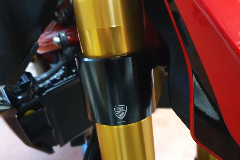 CNC Racing Triple clamps kit Ducati Hypermotard 821 SP / 939 SP / 950 SP  Black | PS535B