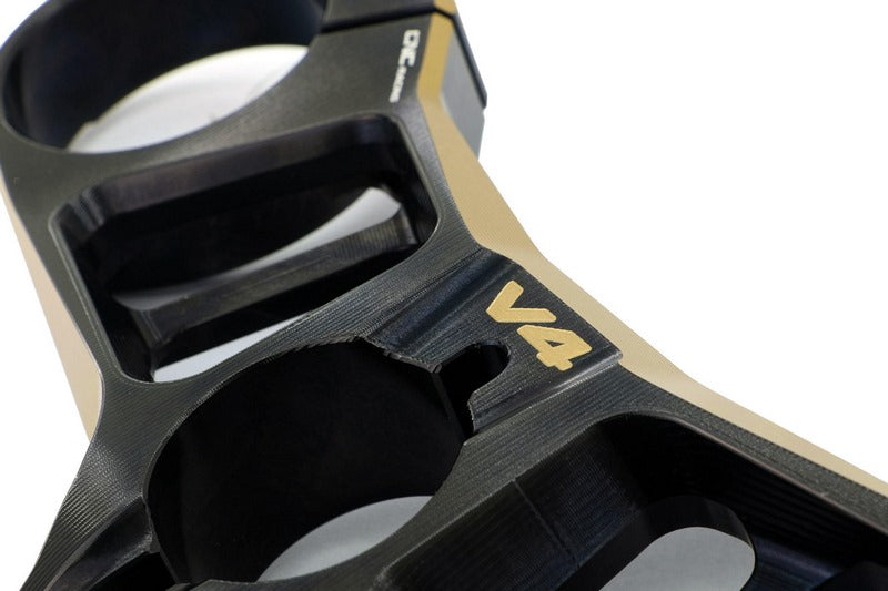 CNC Racing / シーエヌシーレーシング Triple clamps Ducati Panigale V4 - Top yoke - BICOLOR | PST15