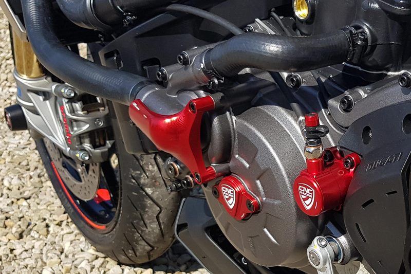 CNC Racing Water pump guard Ducati | PZ705