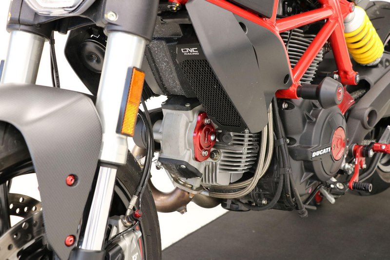 CNC Racing Radiator Guard Ducati Monster 797  Black | RA060B
