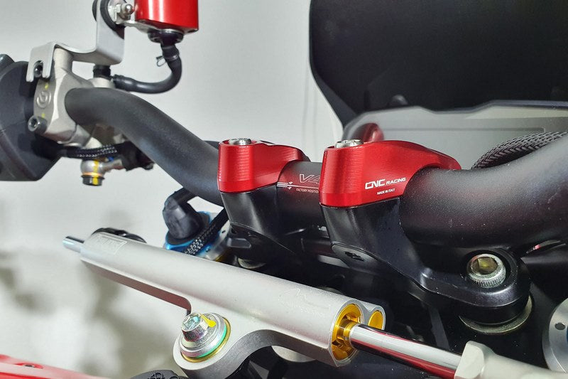 CNC Racing / シーエヌシーレーシング Handlebar upper clamp kit Ducati Streetfighter V4 | RM257