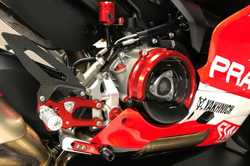 CNC Racing Pressure plate oil bath clutch Ducati  Black | SP200B
