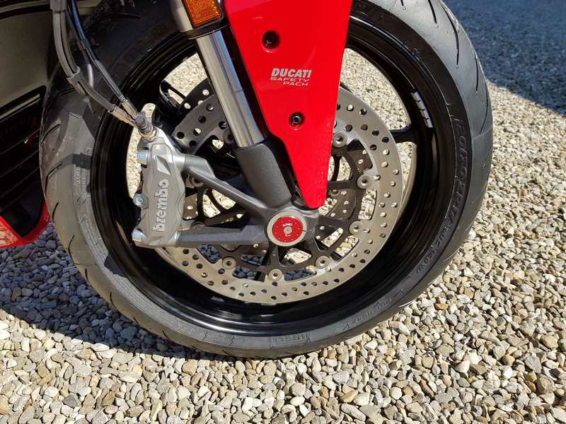 CNC Racing Front fork cap right side Ducati | TT314