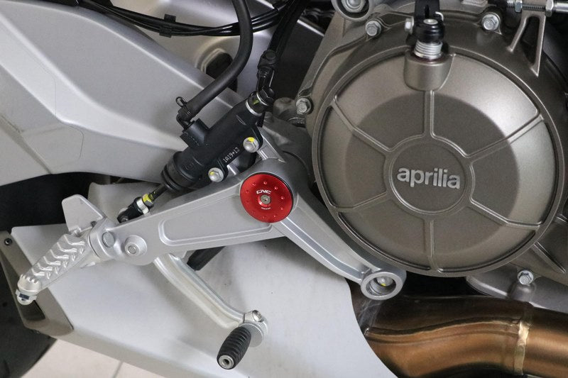 CNC Racing / シーエヌシーレーシング Plugs kit for rearsets Aprilia 660 | TT363