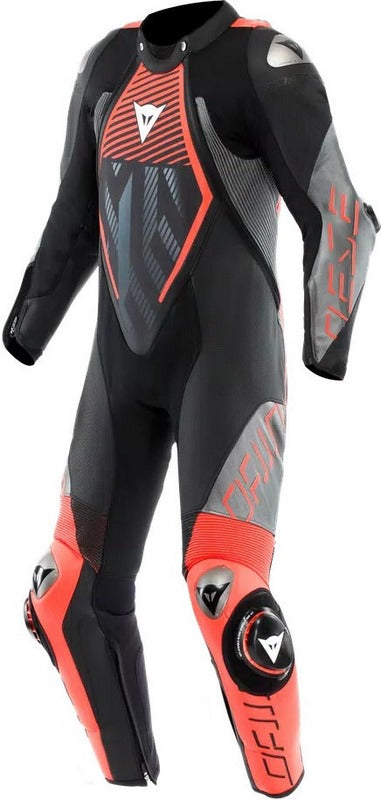 Dainese / ダイネーゼ AUDAX D-ZIP 1PC PERF. レザー スーツ ブラック/フルオレッド/アンスラサイト | 2015100002-Z09