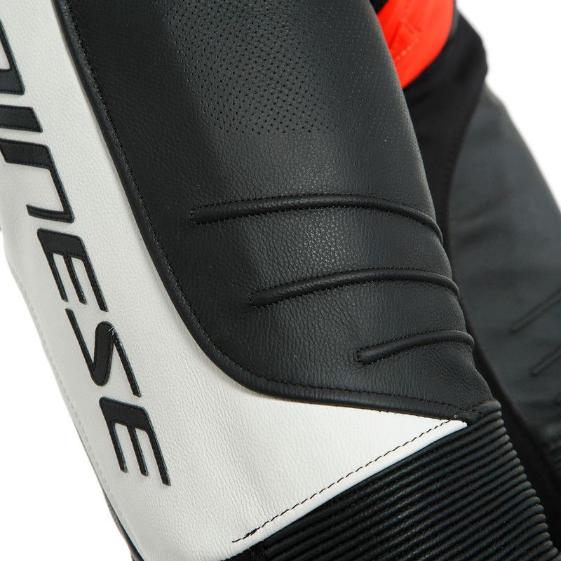 Dainese / ダイネーゼ LAGUNA SECA 5 1PC レザースーツ パーフォレーション ブラック/ホワイト/フルオレッド | 201513467-N32