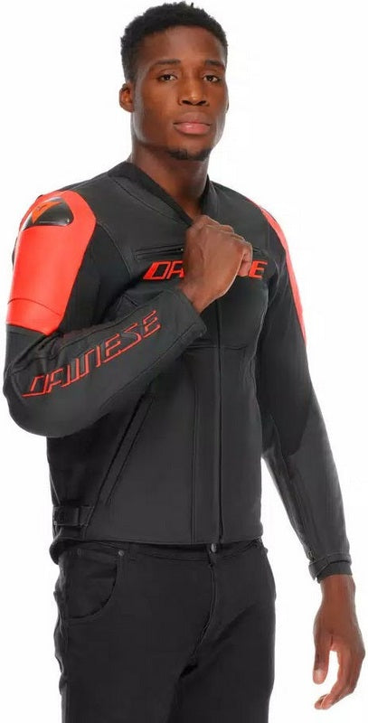 Dainese / ダイネーゼ RACING 5 レザージャケット ブラック/ブラック/フルオレッド | 2015300031-P75