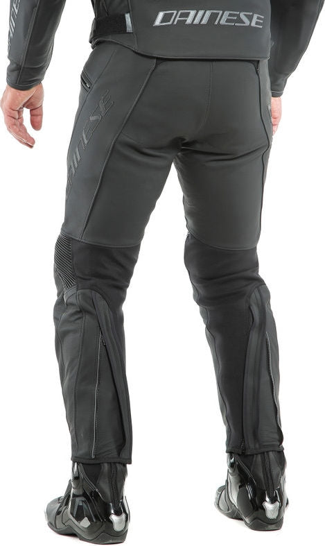 Dainese / ダイネーゼ PONY 3 S/T レザーパンツ マットブラック | 201553716-076