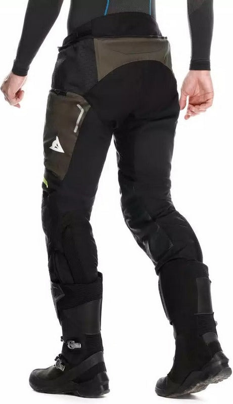 Dainese / ダイネーゼ SUPER ADVENTURE ABSOLUTESHELL パンツ ブラック/TARMAC/フルオイエロー | 2016700006-40J