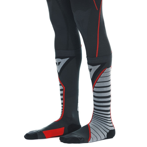 Dainese / ダイネーゼ Thermo Long Socks Black/Red | 201996273-606