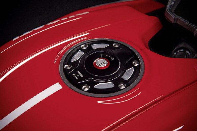 Ducati / ドゥカティ純正アクセサリー ビレット アルミ タンクキャップ  | 97780101AA