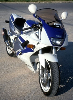 Ermax / アルマックス high protection screen for fzr 1000 exup 91/93 purple | 010251015