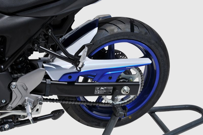 Ermax / アルマックス hugger arriere (with chain guard intégré ) for SV 650 N 2016-2019  black metal 2018/2019(glass sparkle black [yvb] ) | 730458113