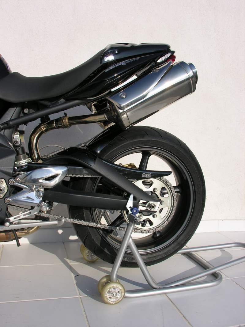 Ermax / アルマックス hugger arriere for DAYTONA 675 2006-2008  glossy black 2007/2008(ebony [h8] ) | 732118021