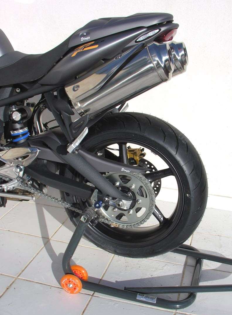 Ermax / アルマックス hugger rear for STREET TRIPLE R 2009-2011  orange 2011(intense orange [EI] ) | 732134025