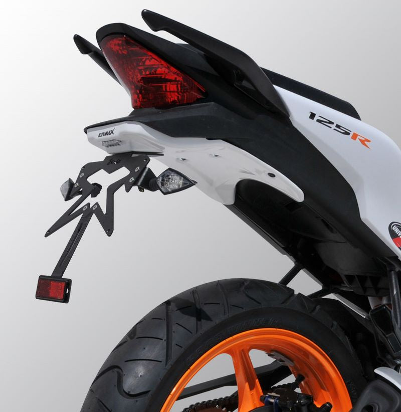 Ermax / アルマックス plate holder for CBR 125 R 2011/2014 black metal (asteroide black metallic ) | 790165122