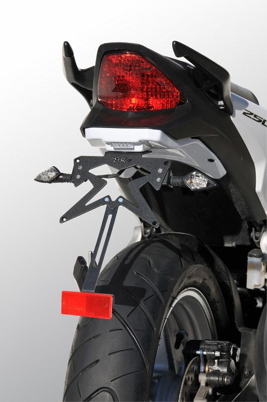Ermax / アルマックス plate holder for cbr 250 R 2011/2015 black metal | 790165124