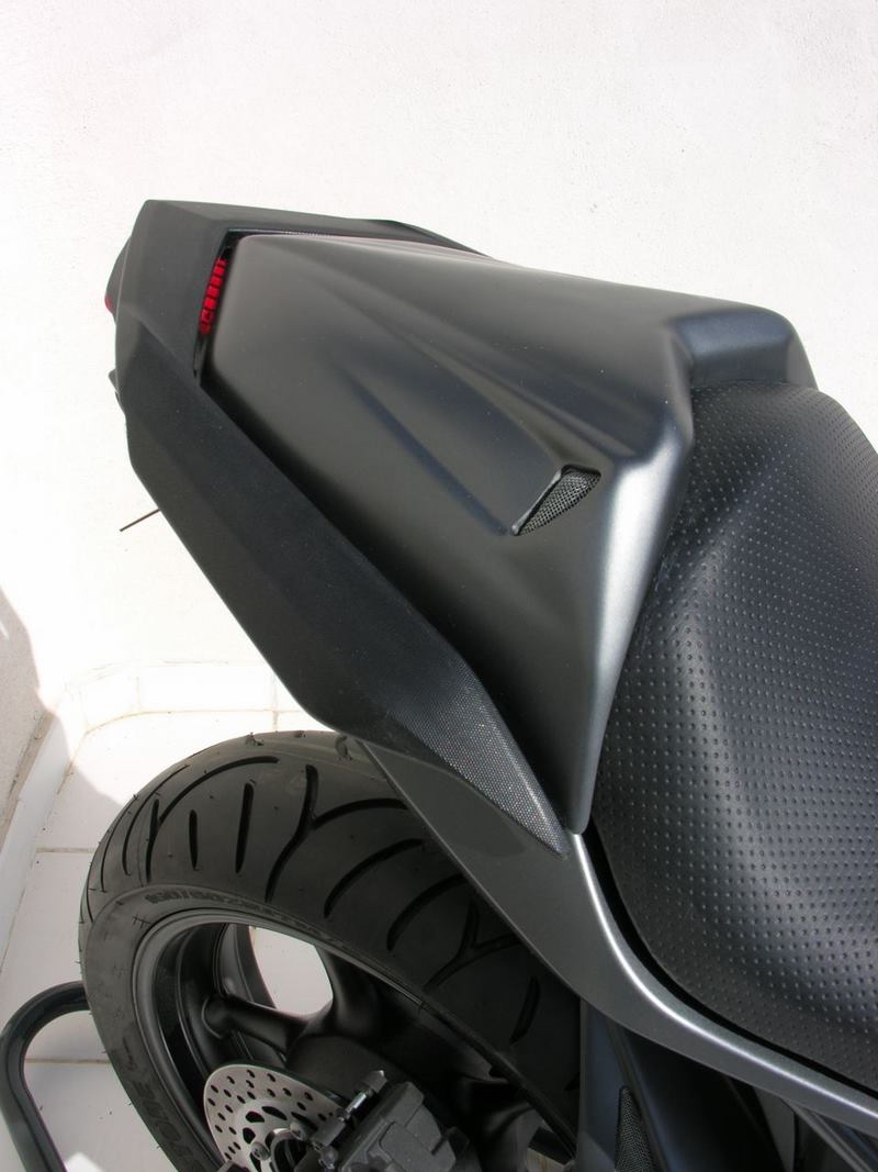Ermax / アルマックス seat cowl for XJ 6 DIVERSION F 2010-2017  blue (race blu ) 2013(deep purplish blue metallic/yamaha blue [dpbmc] ) | 850291106