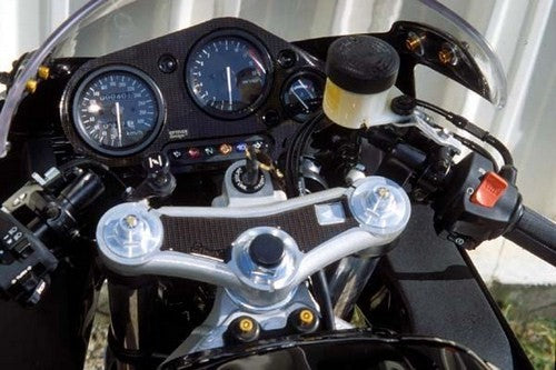 Ermax / アルマックス top yoke protection for cbr 900 R 92/97 carbon look | 880135029