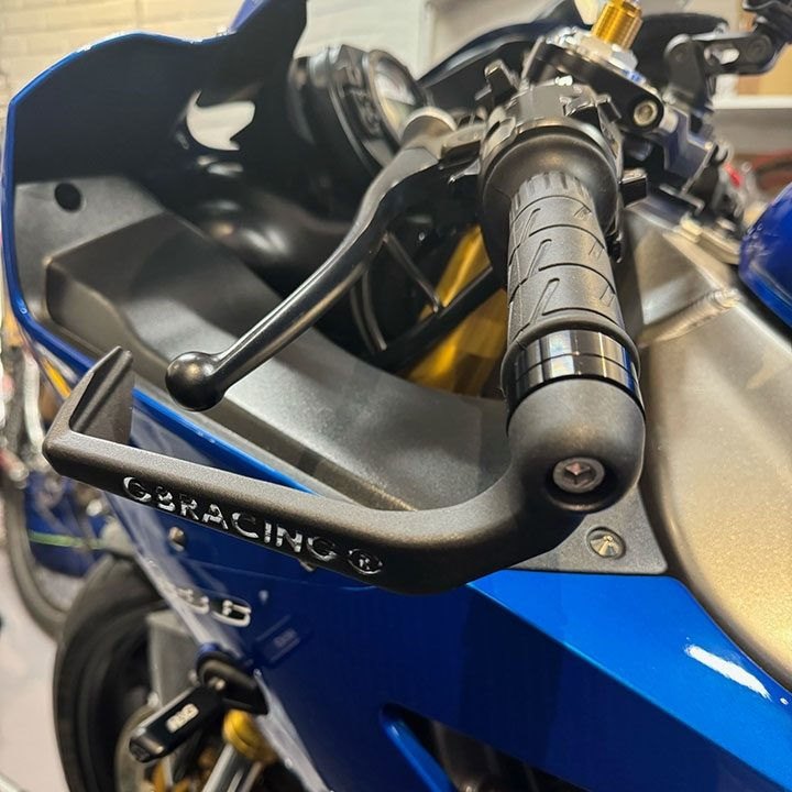 GBRacing / ジービーレーシング M8 スレッド クラッチレバーガード  5mmスペーサー、6mmリセス、160mmモールド | CLG-M8-S5-B5-R6-A160-GBR