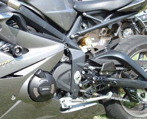 GBRacing / ジービーレーシング 純正バイク プロテクションバンドル. 6mm パドックスタンド | CP675-CS-GBR