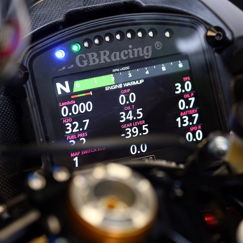 GBRacing / ジービーレーシング MoTec C125 ダッシュボードプロテクター | DP-MTD1