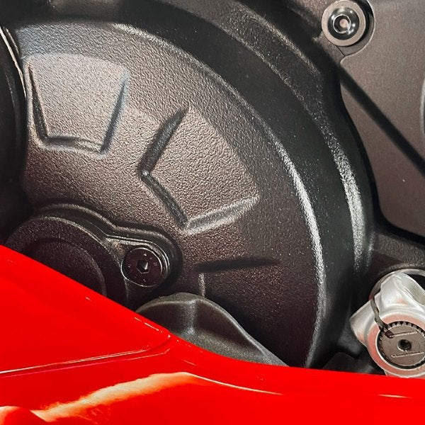 GBRacing / ジービーレーシング  SuperSport 937オルタネーターカバー2016-2020 | EC-937-2016-1-GBR