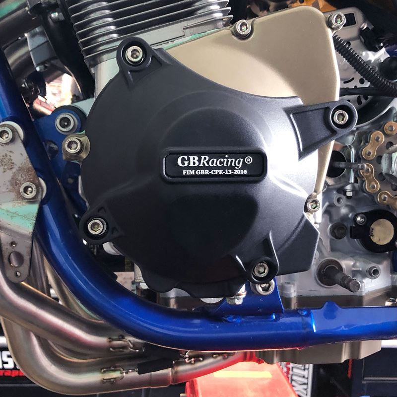 GBRacing / ジービーレーシング GSF600 エンジンカバーセット 1995-2004 | EC-GSF600-1995-SET-GBR