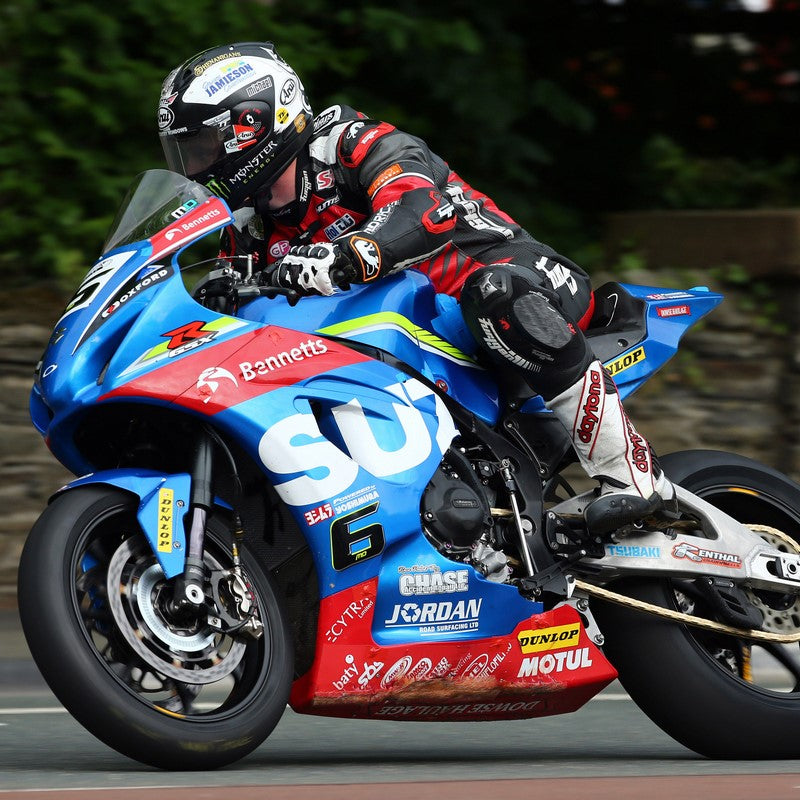 GBRacing / ジービーレーシング セカンダリーオルタネーターカバー | EC-GSXR1000-L7-1-GBR