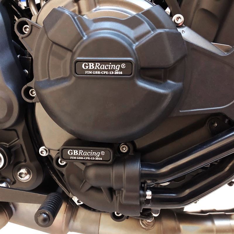GBRacing / ジービーレーシング MT-07 ウォーターパンプカバー 2014-2021 | EC-MT07-2014-5-GBR