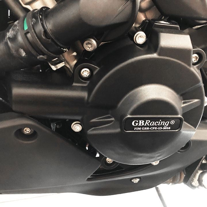 GBRacing / ジービーレーシング S1000XR セカンダリーオルタネーターカバー 2020-2021 | EC-S1000XR-2020-1-GBR
