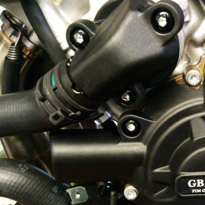 GBRacing / ジービーレーシング S1000XR エンジンカバーセット 2020-2021 | EC-S1000XR-2020-SET-GBR