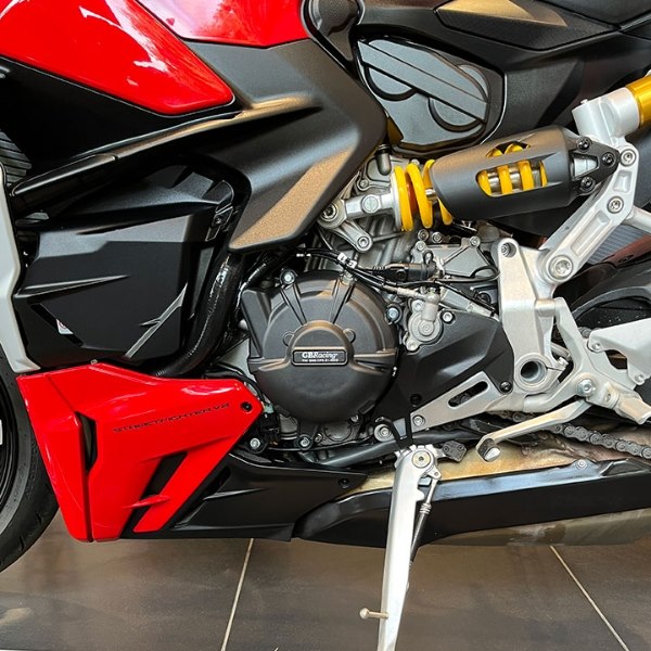 GBRacing / ジービーレーシング  V2 STREETFIGHTERオルタネーターカバー2022-2023 | EC-V2-SF-2022-1-GBR