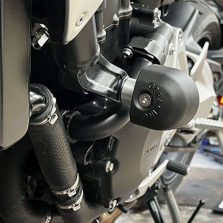 GBRacing / ジービーレーシング XL ブレットフレームスライダーセット - CB650R 2017-2024 - STREET | FS-CB650R-2017-XL