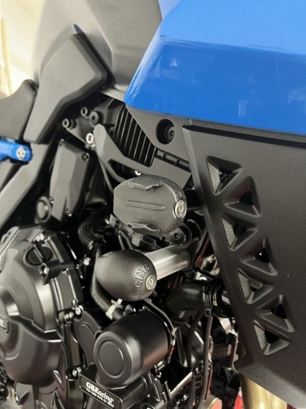 GBRacing / ジービーレーシング  ブレットフレームスライダー Set GSX -8S M3 -Street | FS-GSX-8S-M3-S