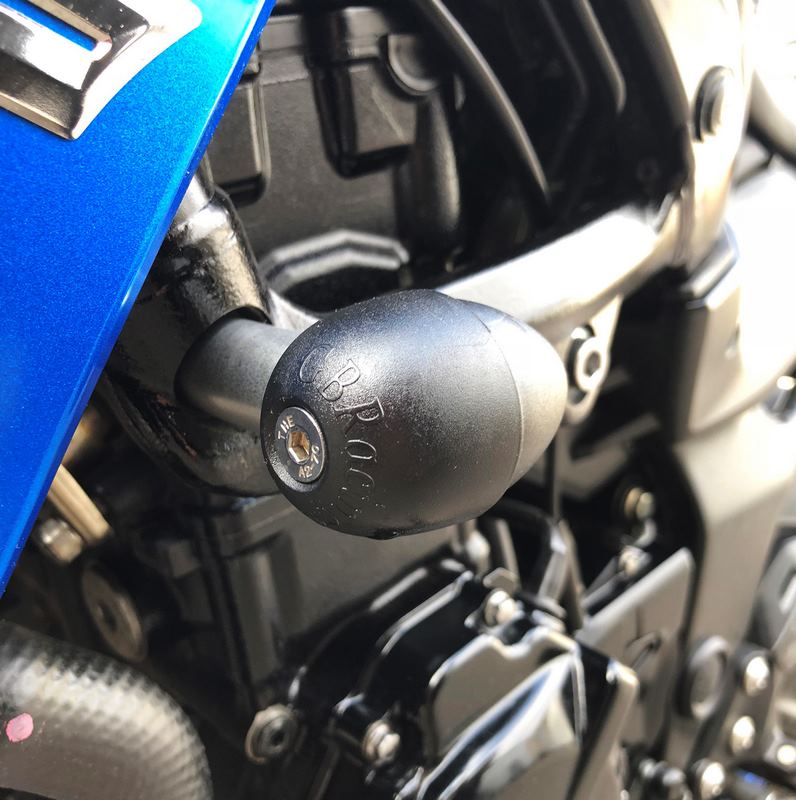 GBRacing / ジービーレーシング Suzuki ブレットフレームスライダー GSX-S750 L7 - 左手側 - STREET | FS-GSXS750-L7-LHS-S