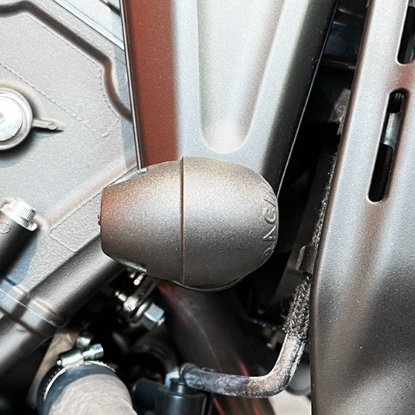 GBRacing / ジービーレーシング  ブレットフレームスライダー XSR900右側 - ストリート-2022-2023 | FS-XSR900-2022-RHS-S