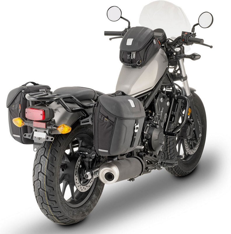 Givi / ジビ ユニバーサル（汎用） スクリーン クリア dim. HxW 35x41 cm- 取り付けキット非付属 | 140A